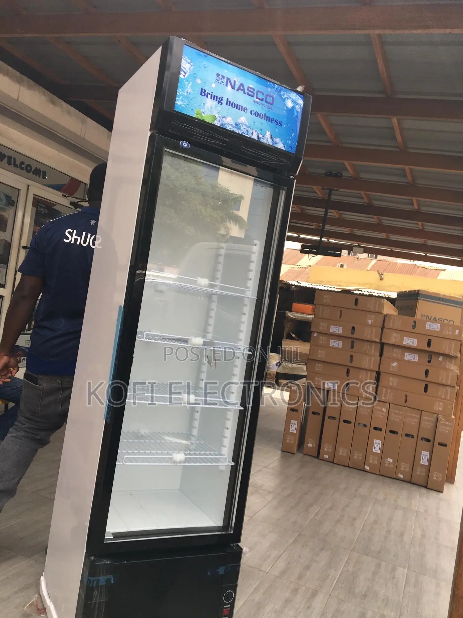 Nasco 358l Beverage Display Fridge Modern Energy Efficient