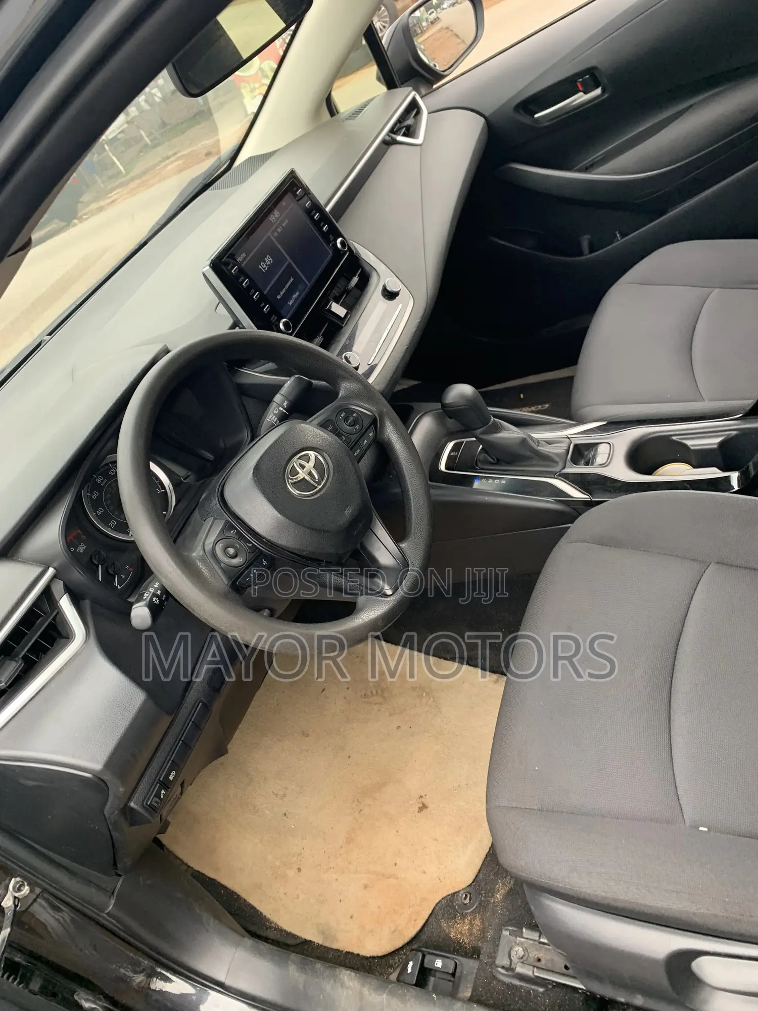 Toyota Corolla LE 2020 Black