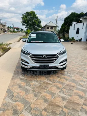 Hyundai Tucson Limited AWD 2018 Silver