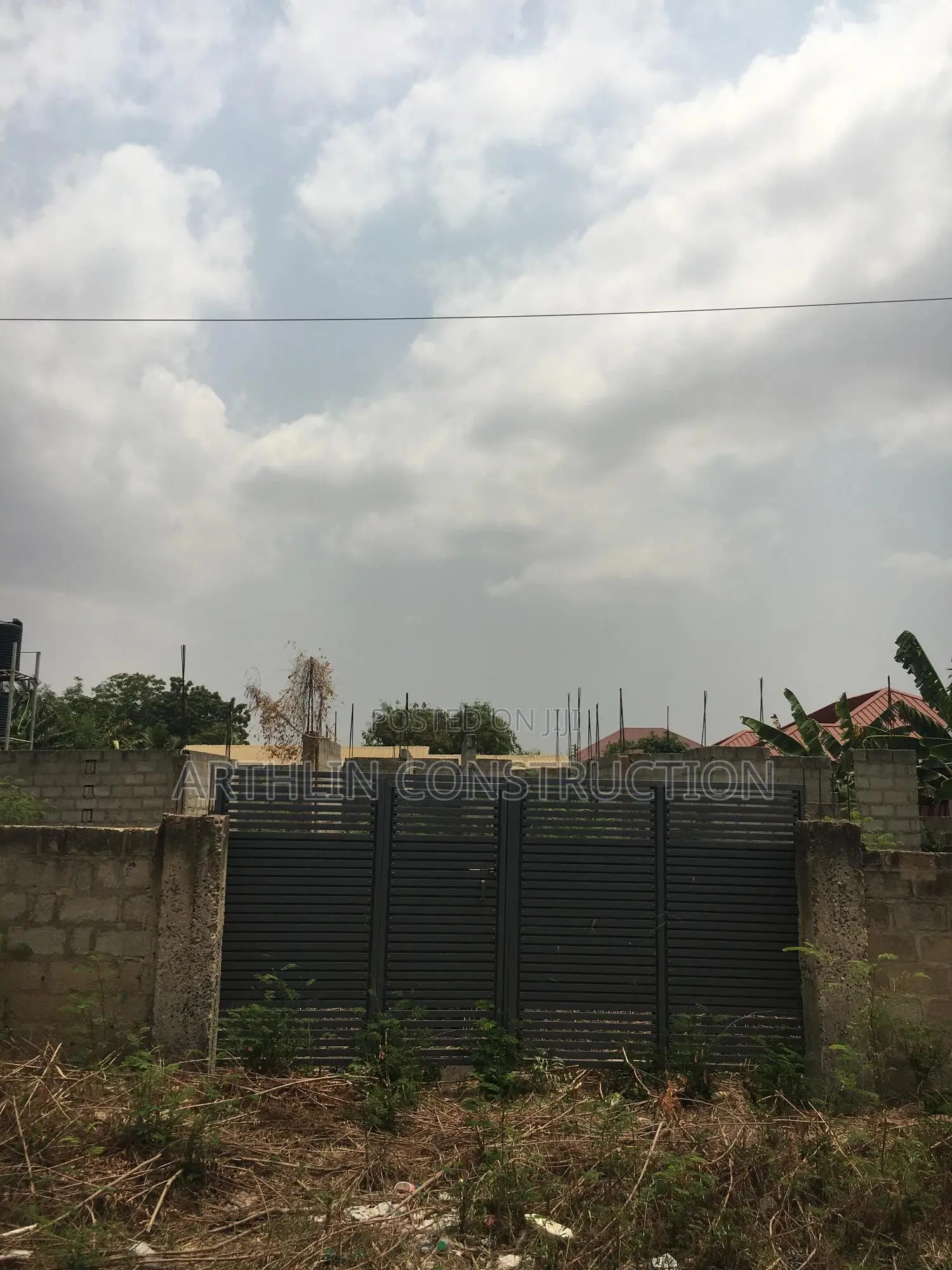 14bdrm Villa in New Legon for sale