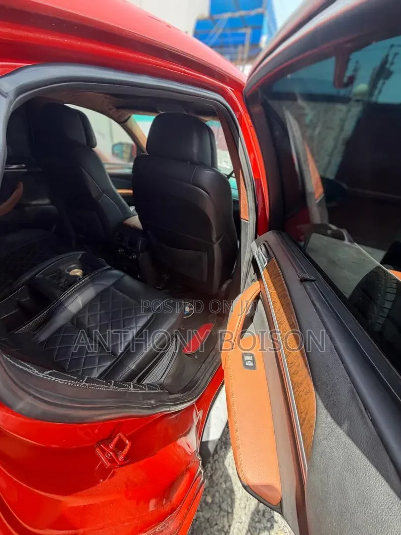 BMW X6 xDrive35i 4x4 Coupe (3.0L 6cyl 8A) 2013 Orange