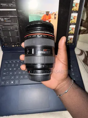Canon Ef 28-70mm F2.8
