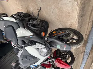 Suzuki V-Strom 2015 White