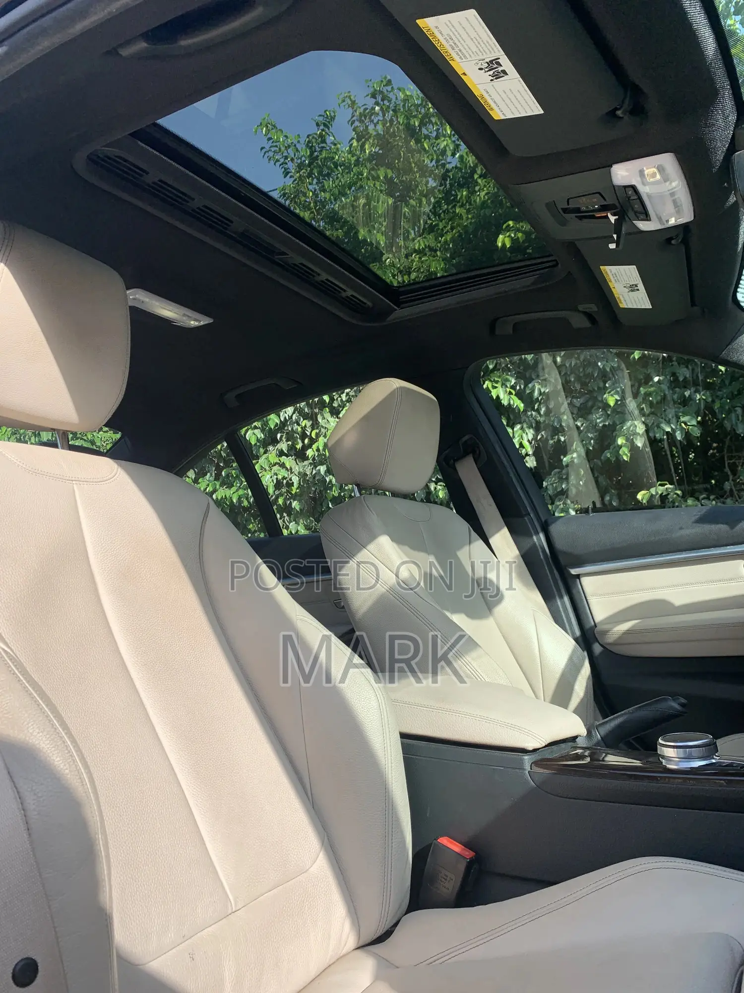 BMW 330i 2017 Black