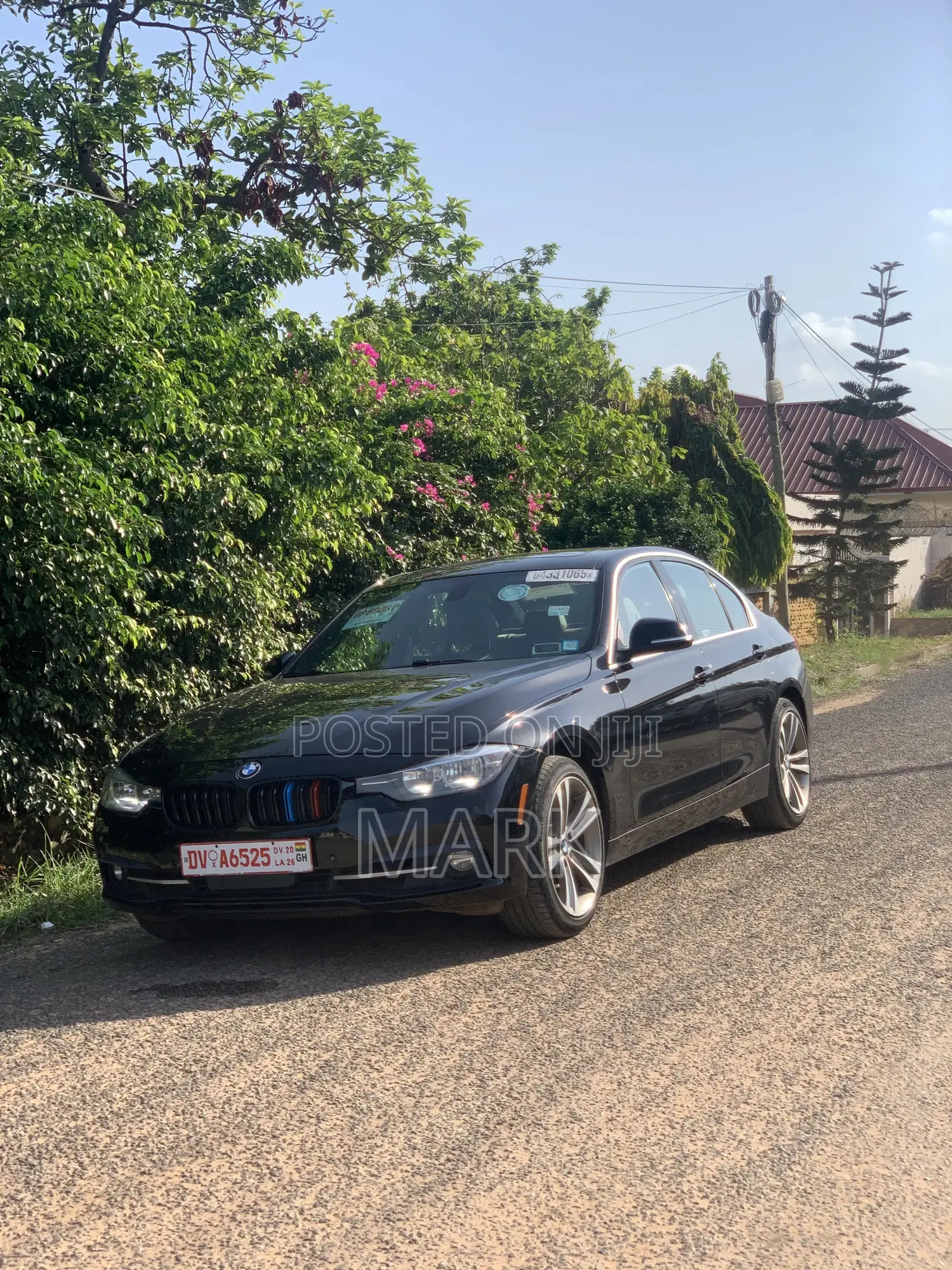 BMW 330i 2017 Black