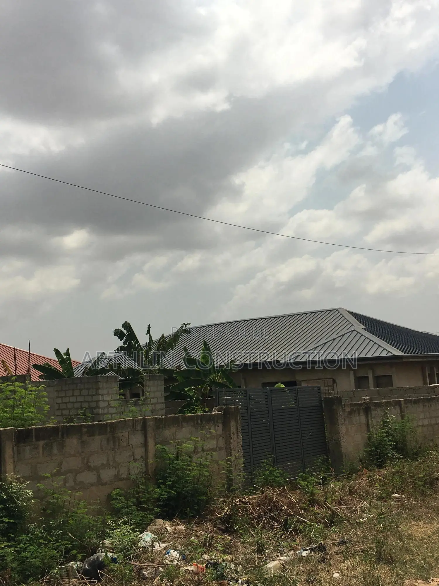 14bdrm Villa in New Legon for sale