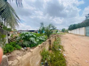 60/80 Land for Sale at Ashongman Estate