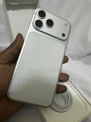 Apple iPhone 17 Pro Max 256 GB Silver