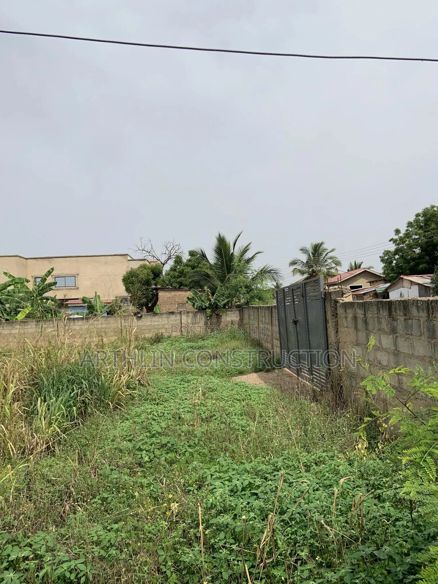 14bdrm Villa in New Legon for sale