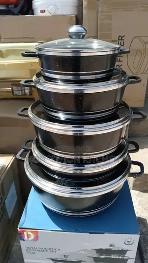 Cooking Pot