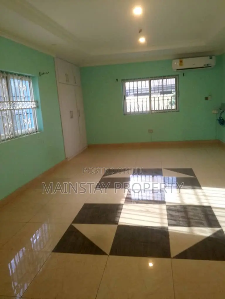 6bdrm House in Mainstay Estates, Agbogba for sale