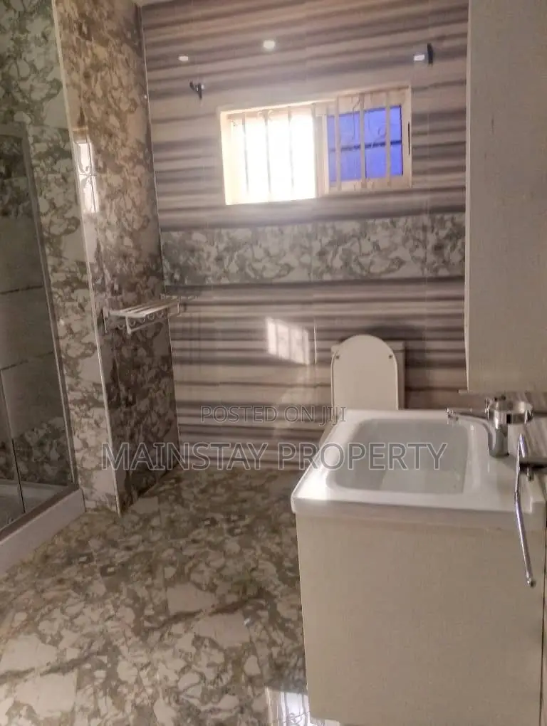 6bdrm House in Mainstay Estates, Agbogba for sale