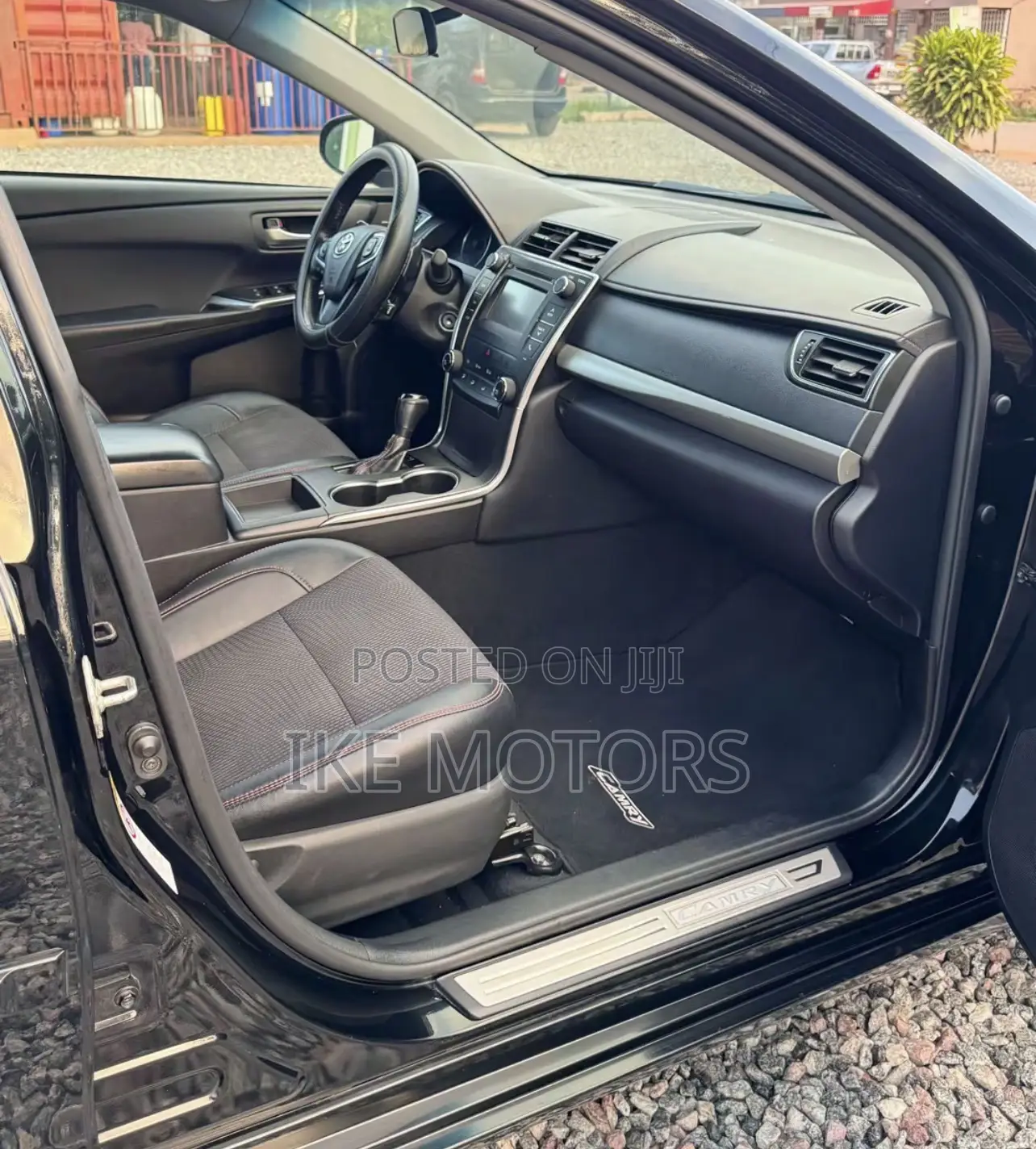 Toyota Camry 2017 Black