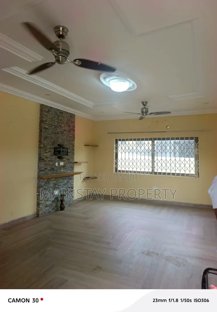 3bdrm House in Mainstay Estates, Adenta for sale