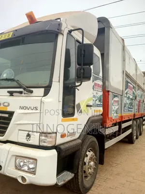 Daewoo Container Truck – 2015 White for Sale