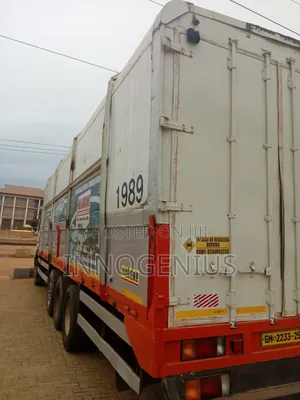 Daewoo Container Truck – 2015 White for Sale