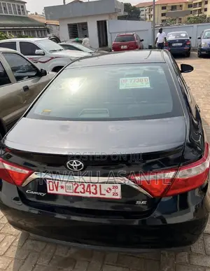 Toyota Camry 2017 Black
