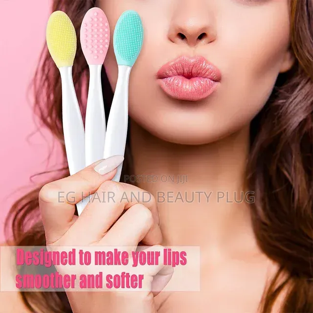 Lip Brushes