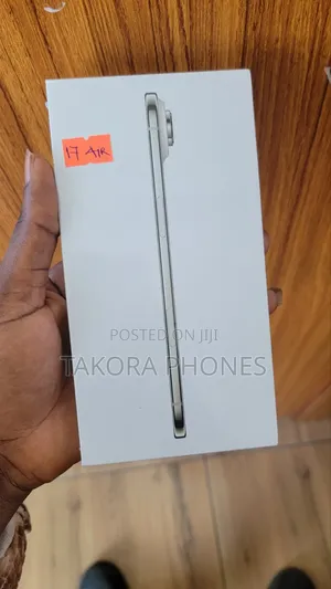New Apple iPhone Air 256 GB Silver