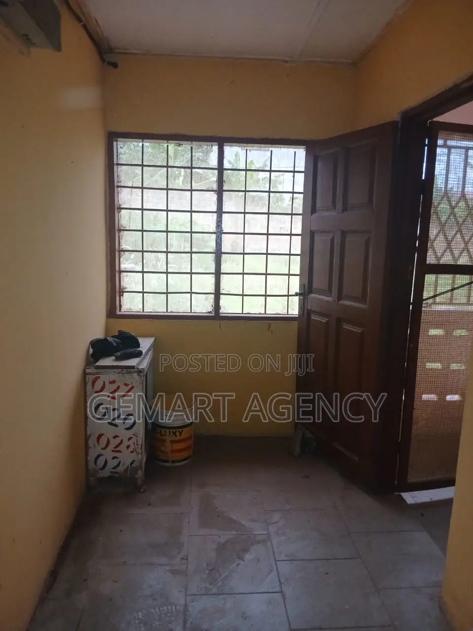 2bdrm House in Taifas Mr. Agyei for rent