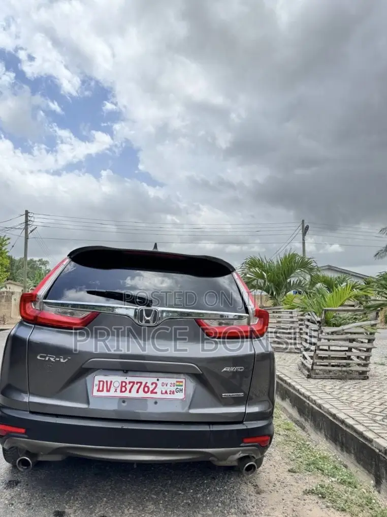 Honda CR-V Touring AWD 2019 Gray