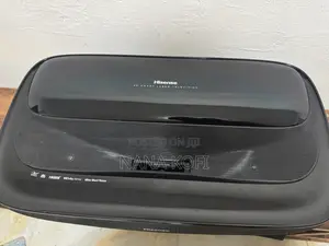 100” Short Throw Projector Tv