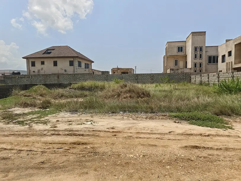 Plot of Land for Sale at Tema Com25