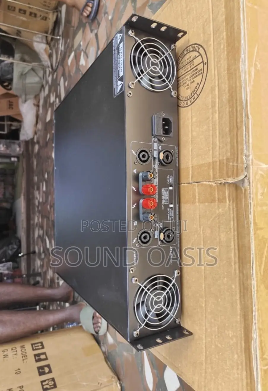 Peavey Cs 3000 Professional Power Amplifier