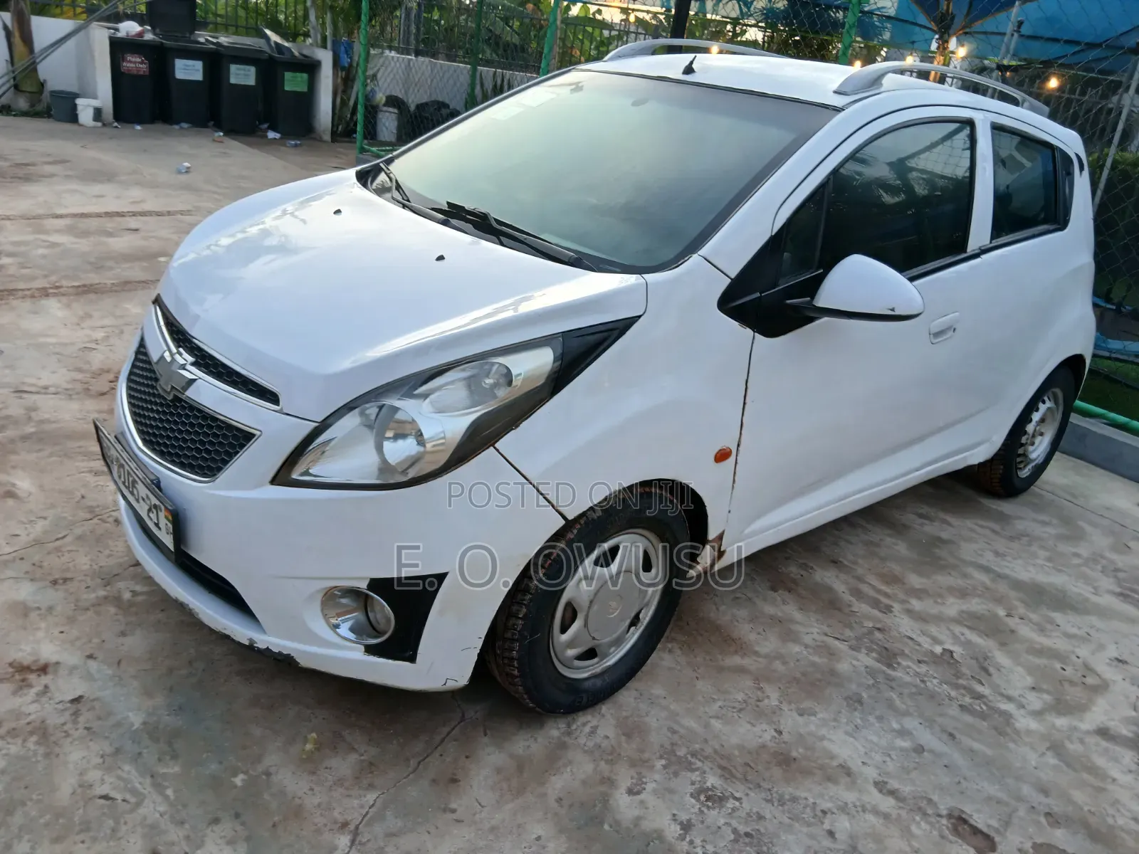 Chevrolet Spark 1LT 4dr Hatchback (1.2L 4cyl 5M) 2014 White