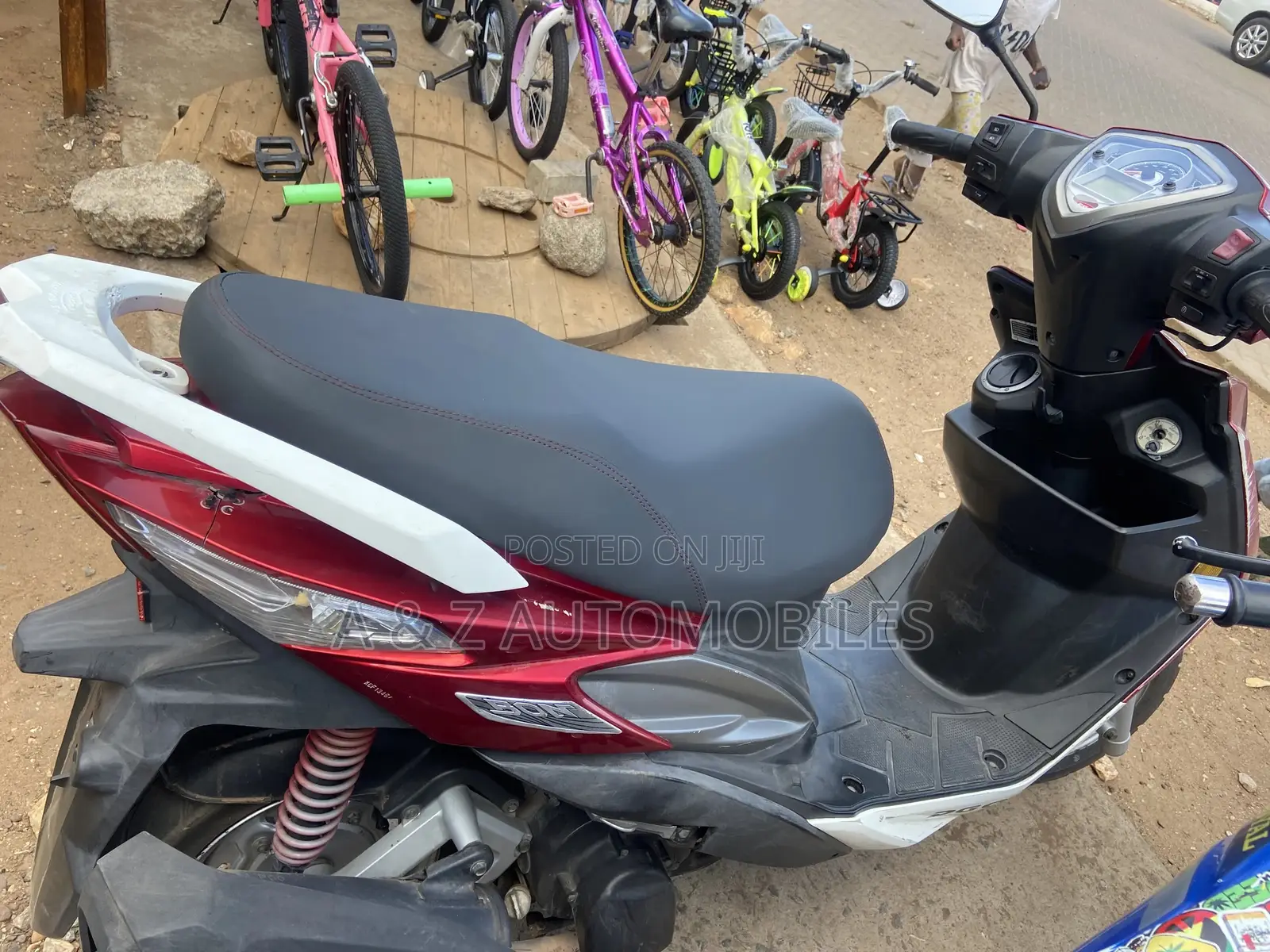 Piaggio Scooter 2023 Red