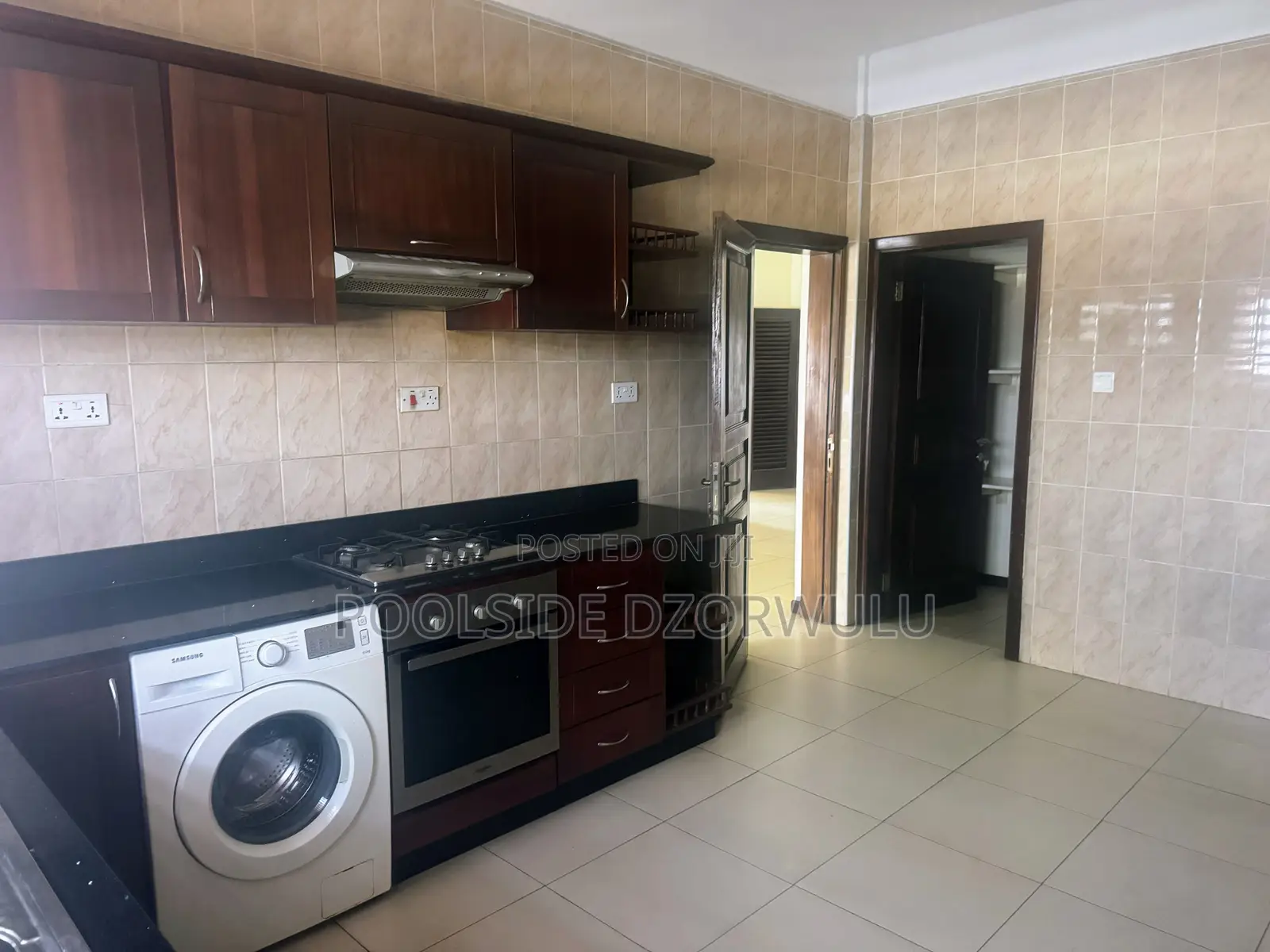 Furnished 3bdrm Apartment in Pickmix Residential, Police Station