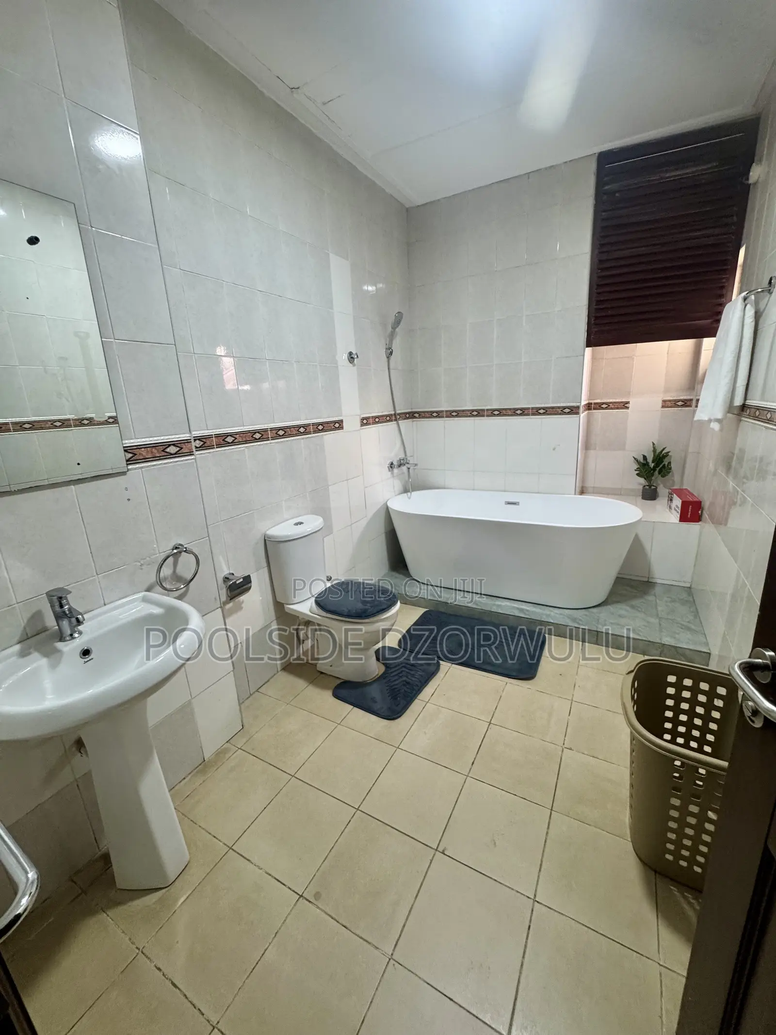 Furnished 3bdrm Apartment in Pickmix Residential, Police Station