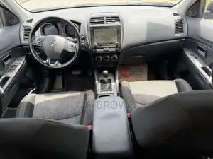 Mitsubishi Outlander Sport SE 2021 Gray