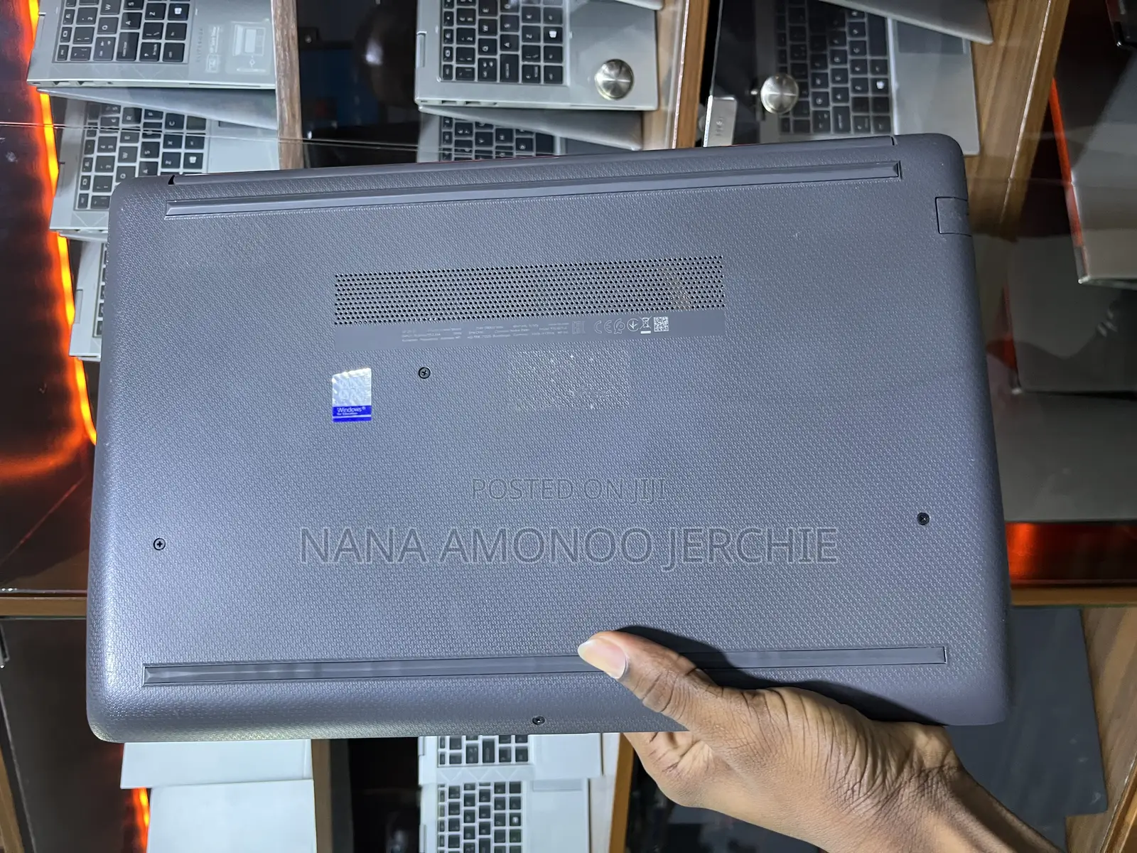 Laptop HP 255 G6 8GB AMD SSD 128GB