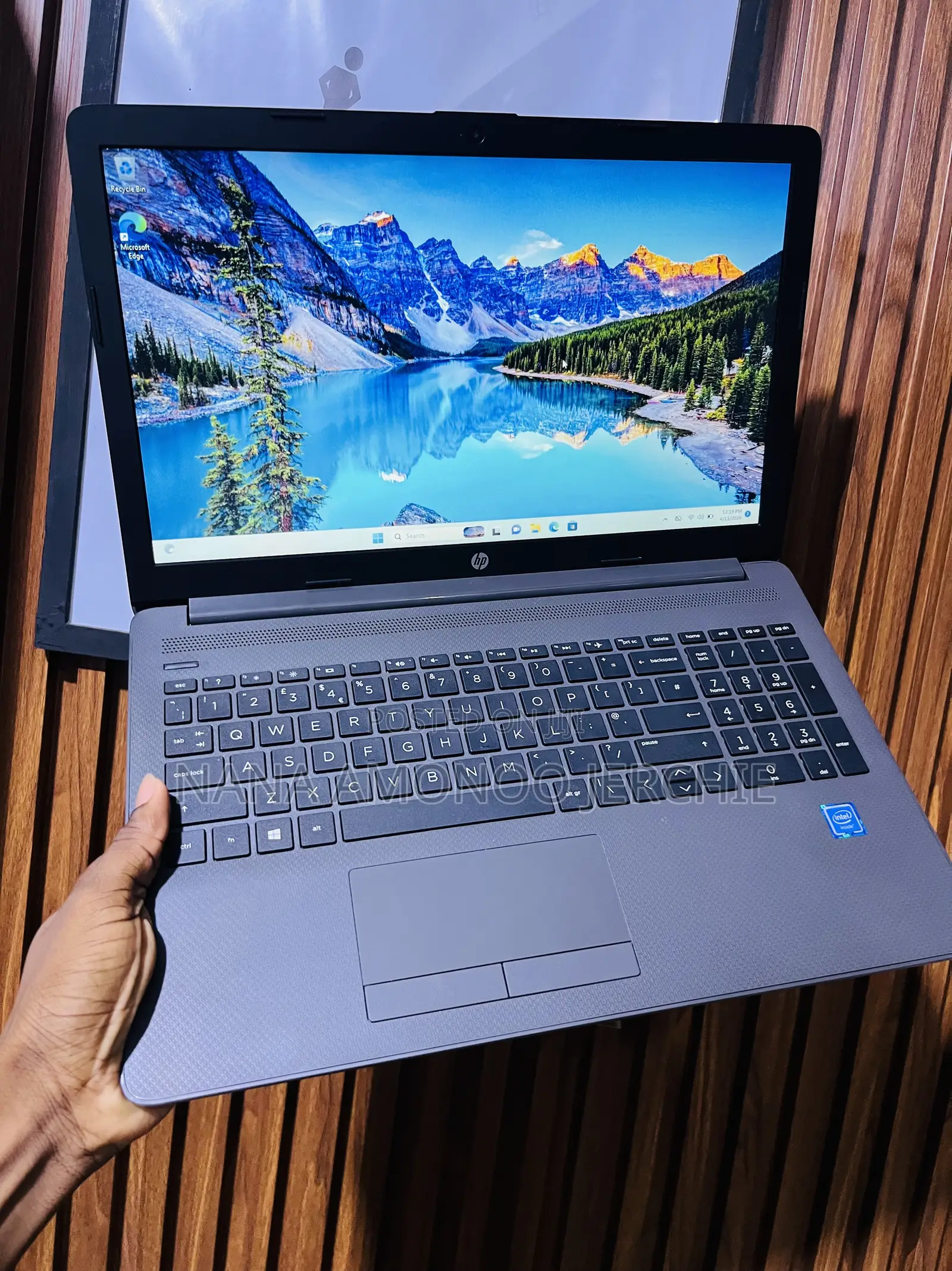 Laptop HP 250 G7 4GB Intel Celeron SSD 128GB