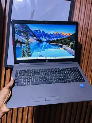 Laptop HP 250 G7 4GB Intel Celeron SSD 128GB