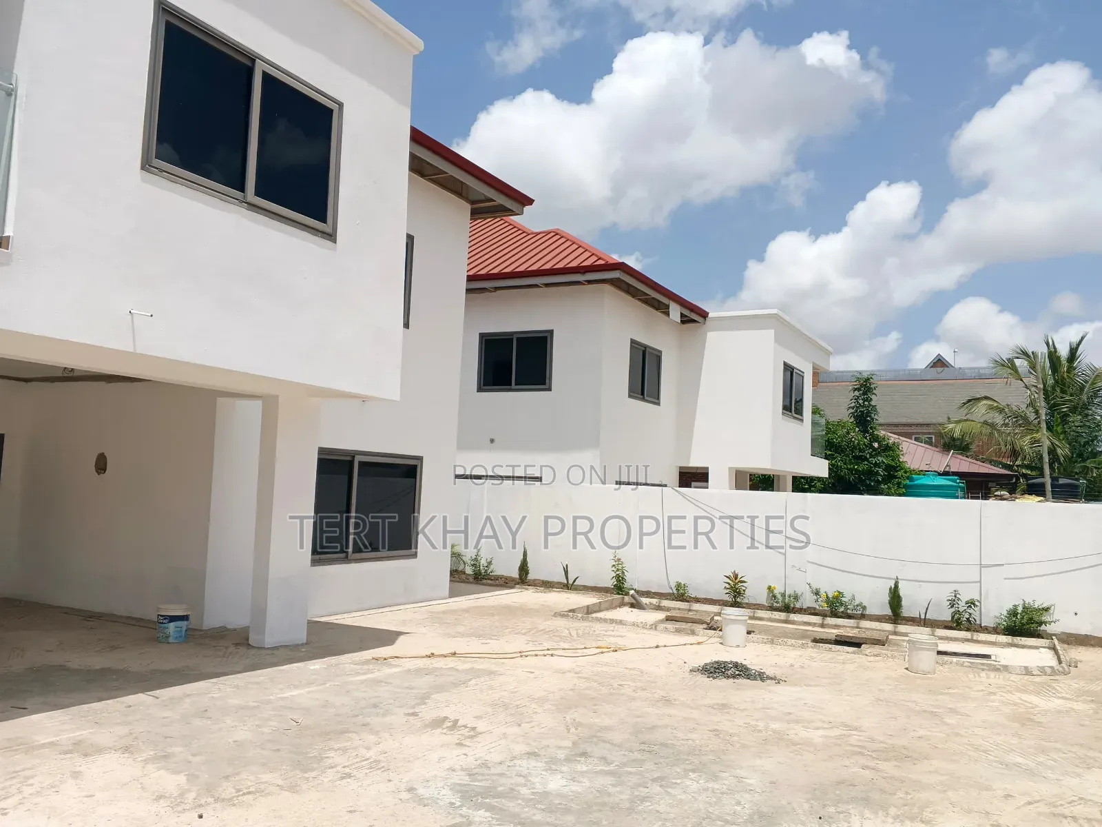 4bdrm House in East Legon Hills, Boundary Road Area for sale