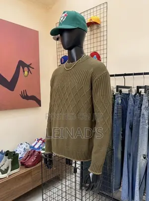 Premium Men’S Diamond Knit Sweater