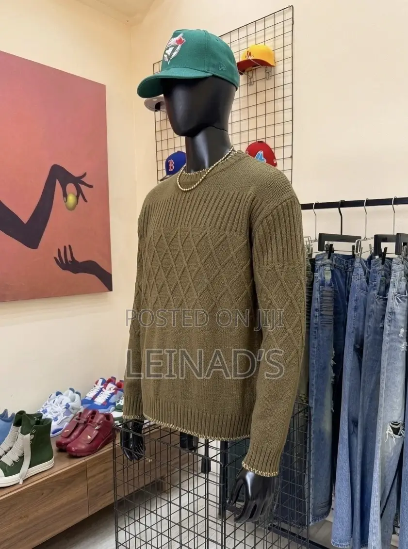 Premium Men’S Diamond Knit Sweater