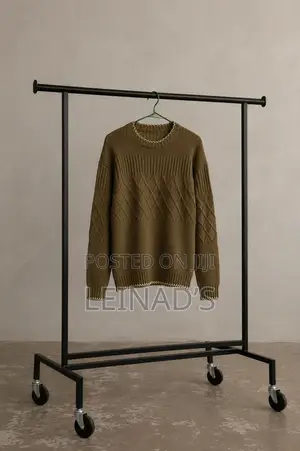 Premium Men’S Diamond Knit Sweater