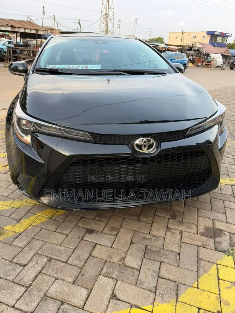 Toyota Corolla LE 2020 Black