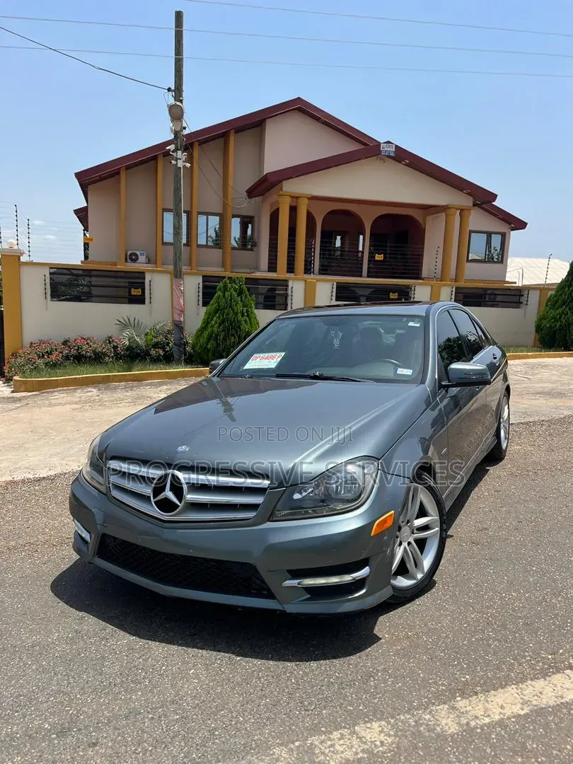 Mercedes-Benz C250 2013 Gray