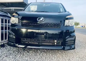 Toyota Voxy 2013 Black
