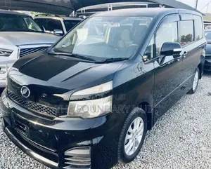Toyota Voxy 2013 Black