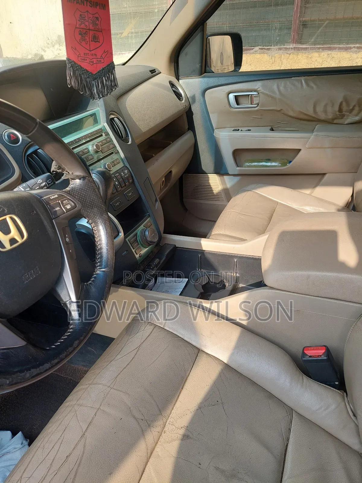 Honda Pilot Touring w/RES/Navi 4WD (3.5L 6cyl 5A) 2010 Black