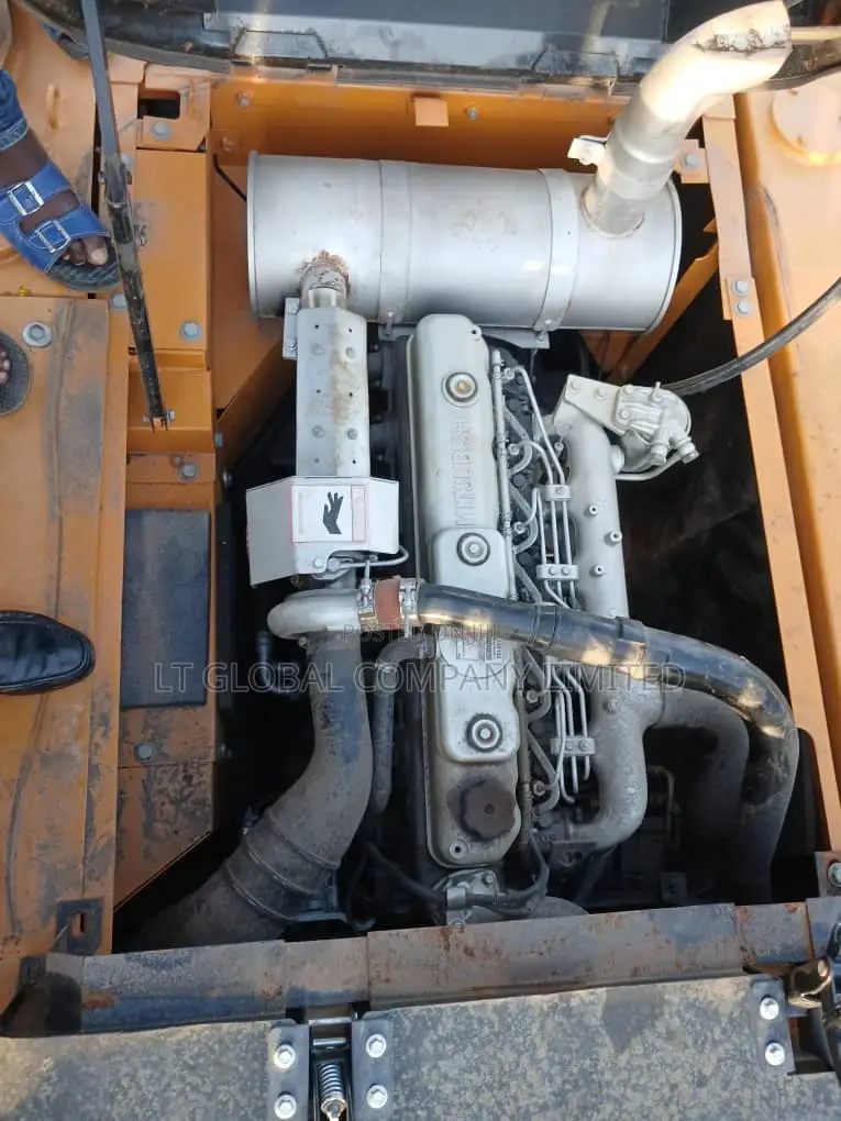 Slightly Used Sany China 215 for Sale!