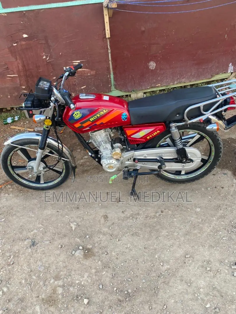 New Royal RY125 2025 Red