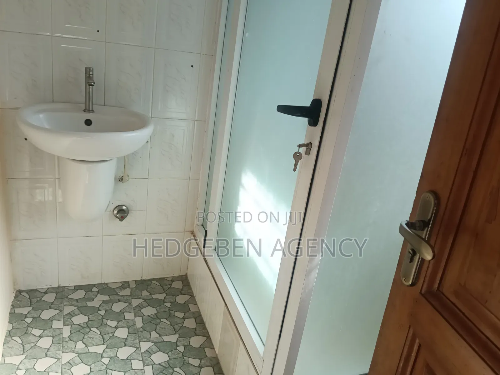3bdrm Apartment in Barrier for rent