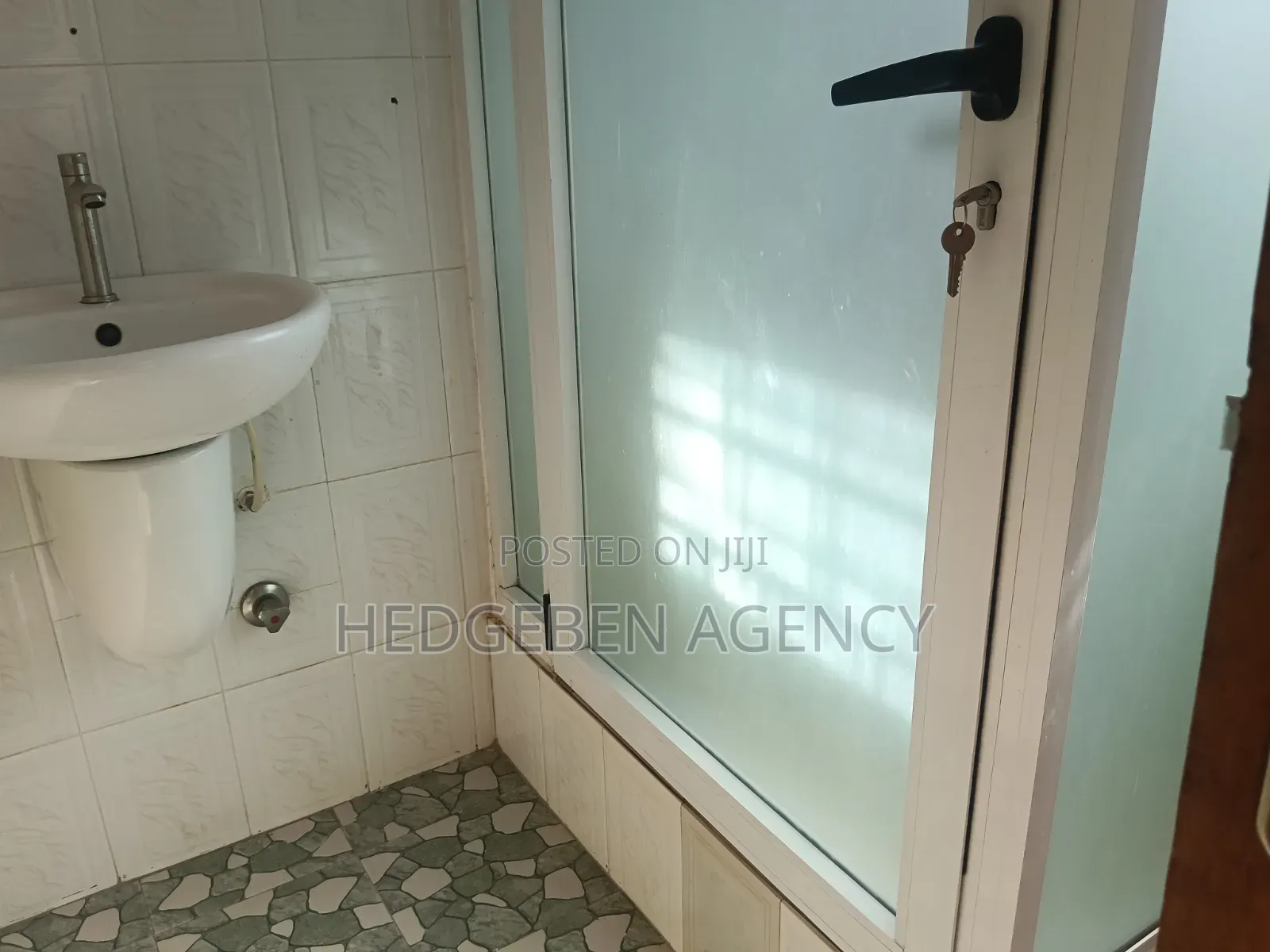3bdrm Apartment in Barrier for rent