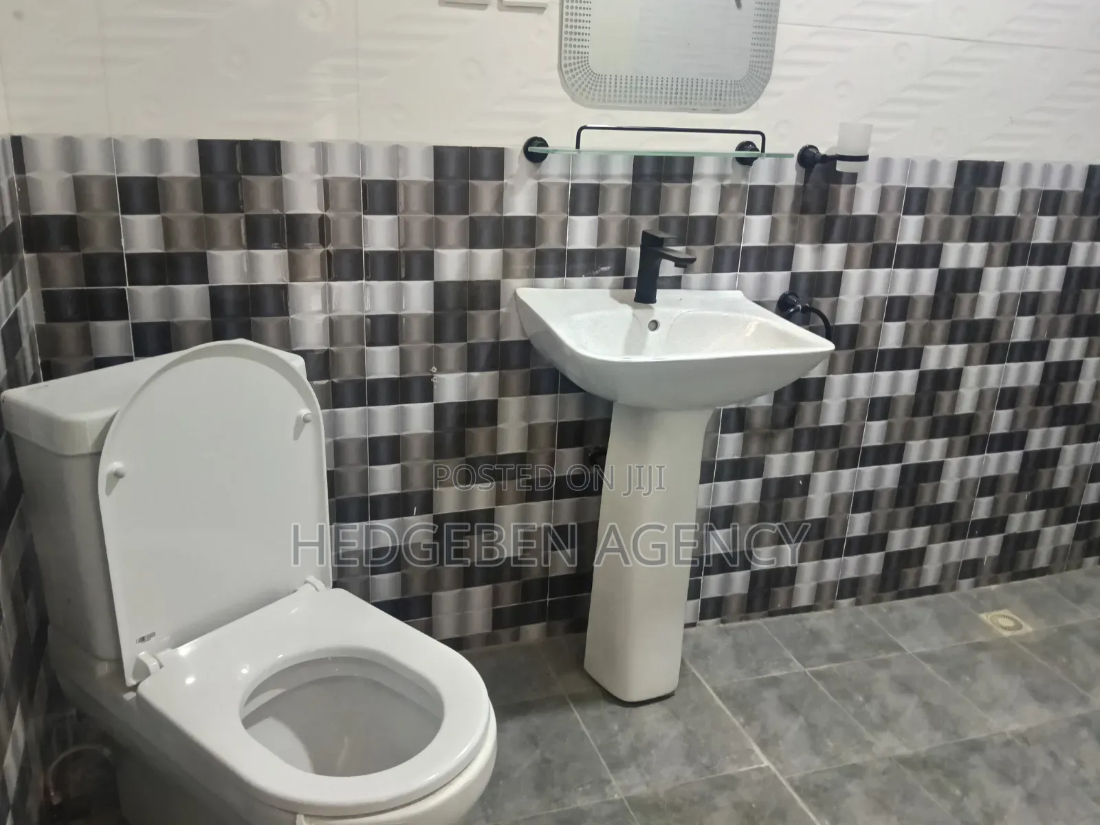 2bdrm Apartment in Pentecost for rent